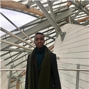 Etudiant à l'Essec propose des cours de maths et d’économie